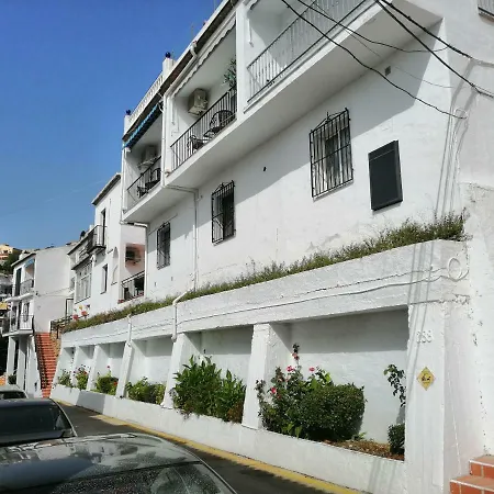 Plaza Cadiz 10 Villa Nerja