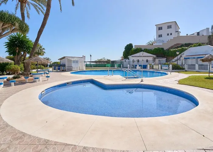Villa Plaza Cadiz 10 *
